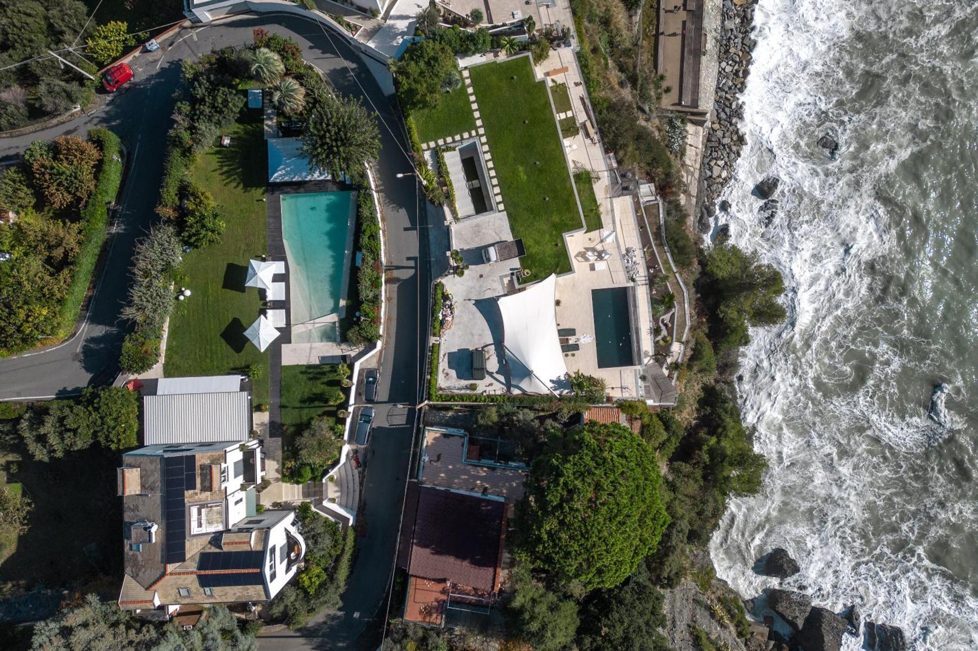 Villa Verney Albisola Superiore Exteriör bild